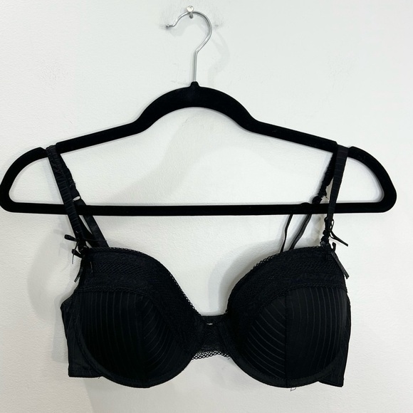 Aureole Lingerie France black pinstripe  and lace underwire bra 36C - Picture 3 of 14